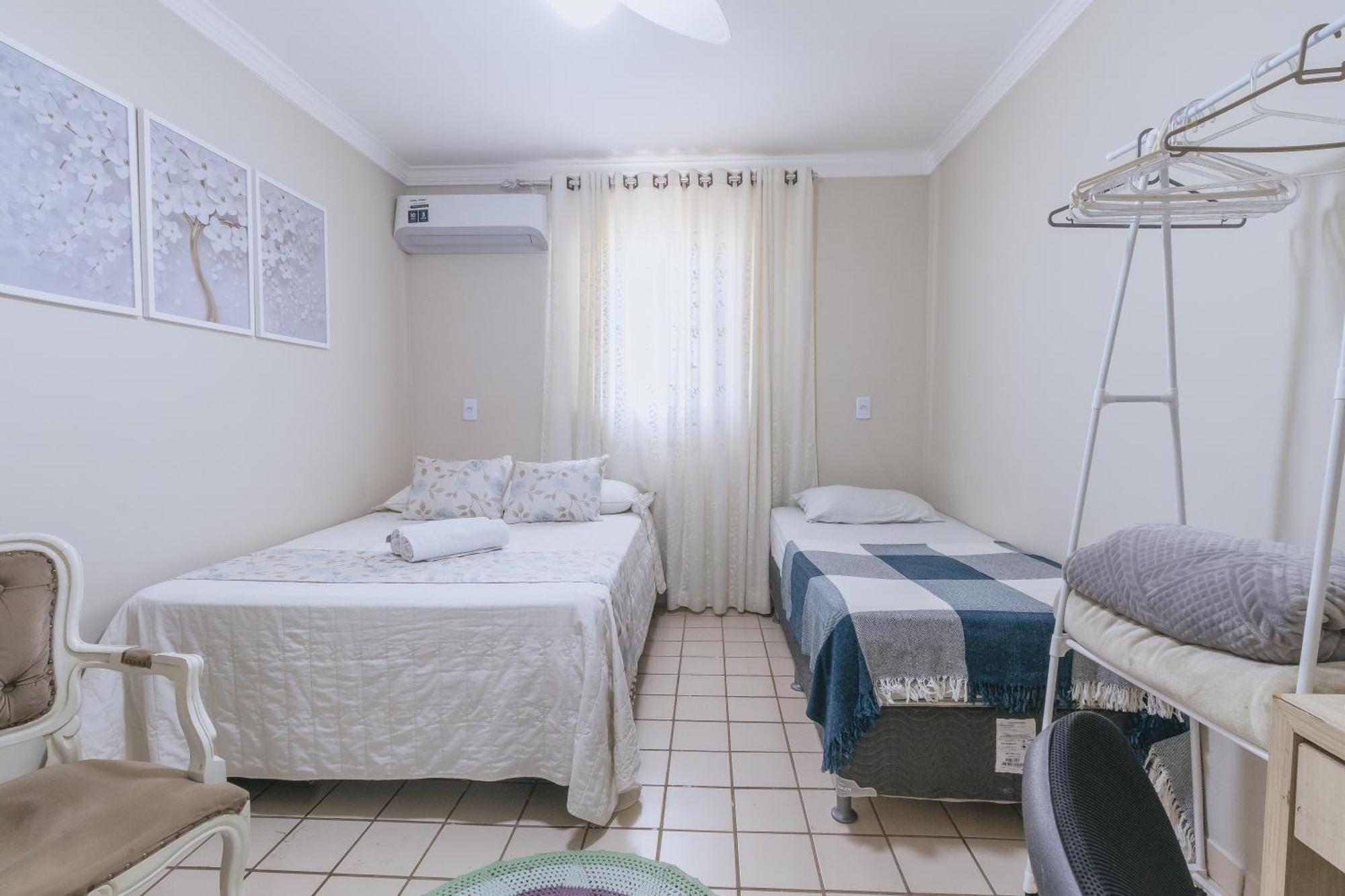 Casa Temporada Clube, Ate 10 Pessoas. * Caldas Novas